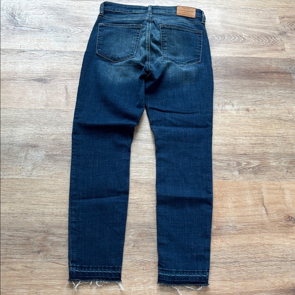Lucky Brand Ava Crop Mid Rise denim  jeans size 2
26 waist - Picture 5 of 6